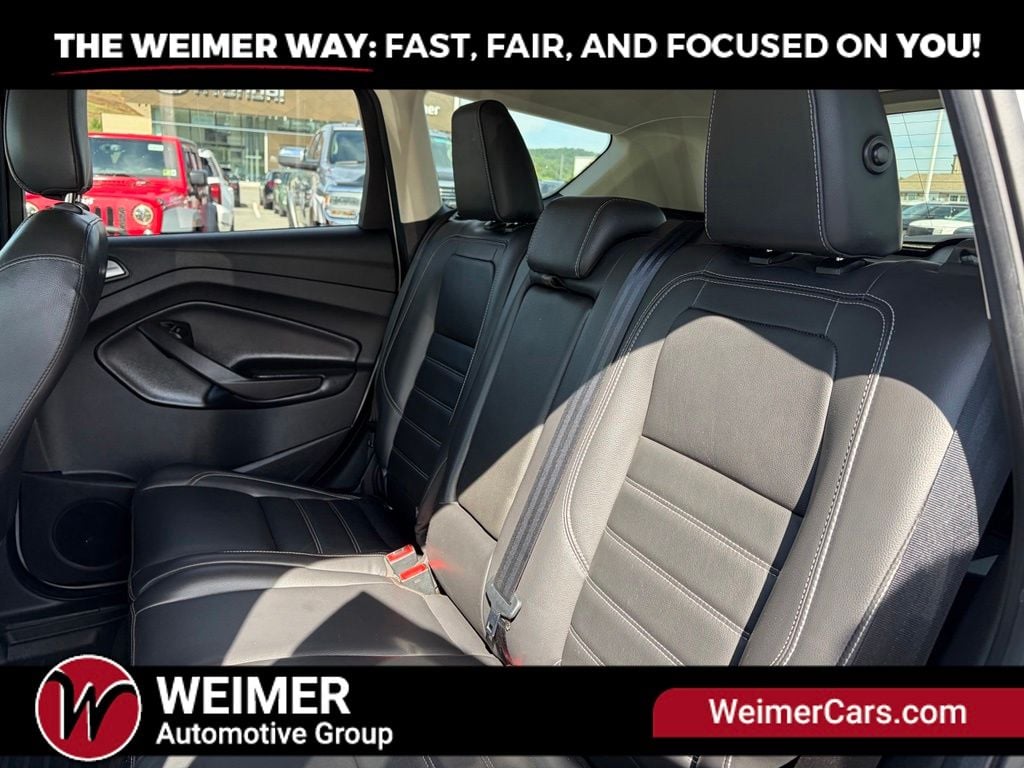 Pre-Owned 2019 Ford Escape Titanium - photo - 20