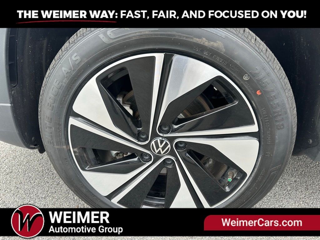 Pre-Owned 2024 Volkswagen Taos 1.5T SE - photo - 28