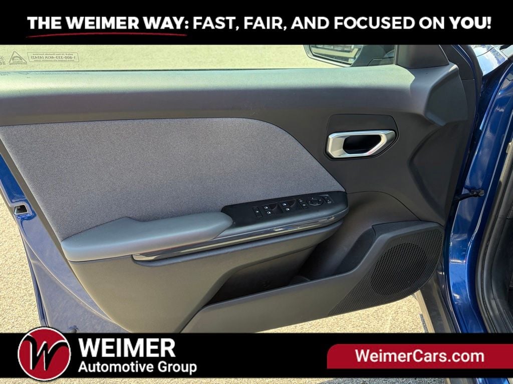 Pre-Owned 2025 Kia K4 EX - photo - 22