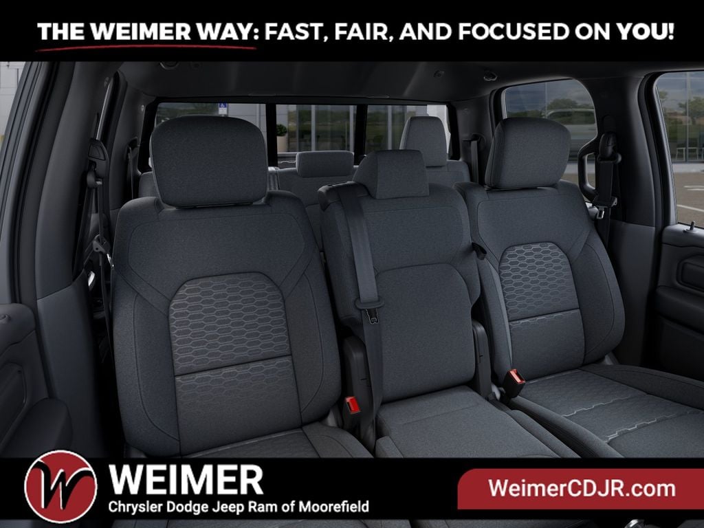 New 2026 Ram 1500 Express - photo - 15