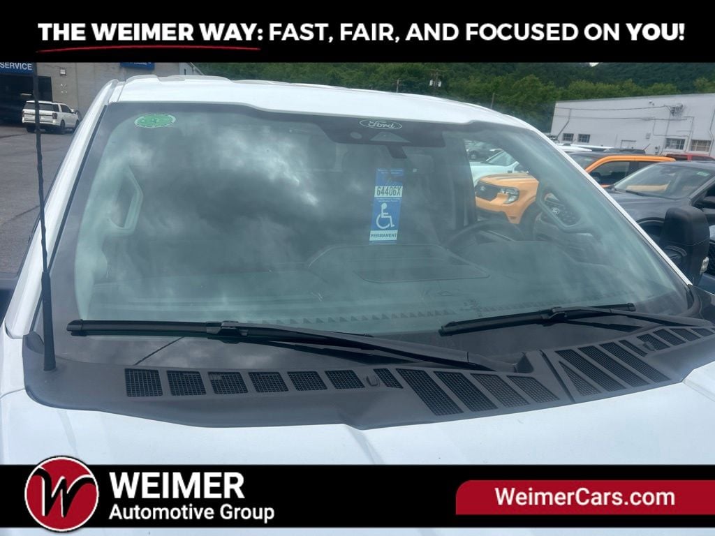 Pre-Owned 2025 Ford F-150 XLT - photo - 13