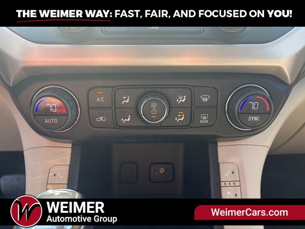 Pre-Owned 2019 GMC Acadia Denali - photo - 30