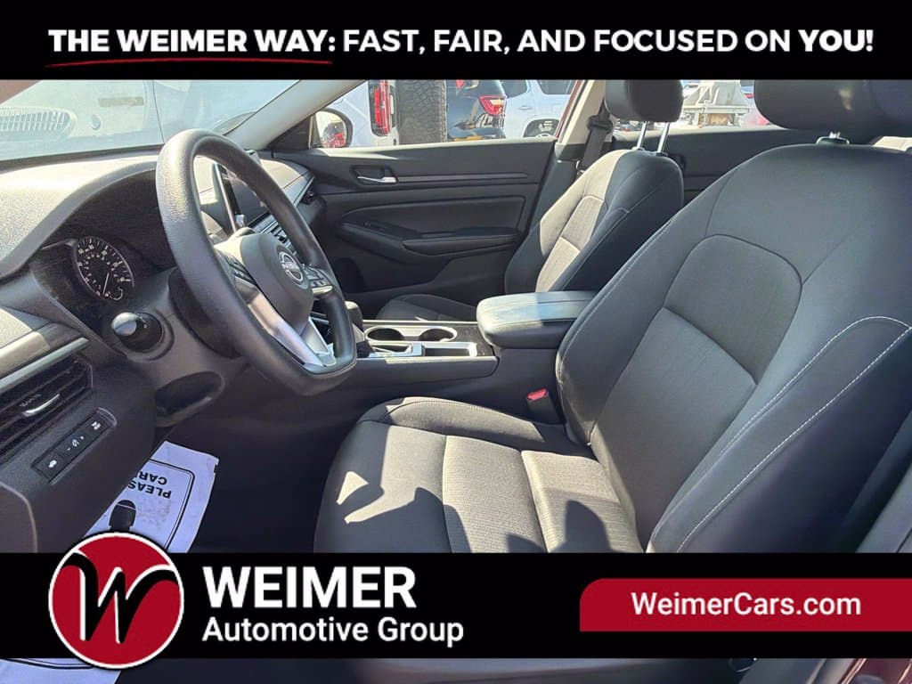 Pre-Owned 2024 Nissan Altima 2.5 SV - photo - 13