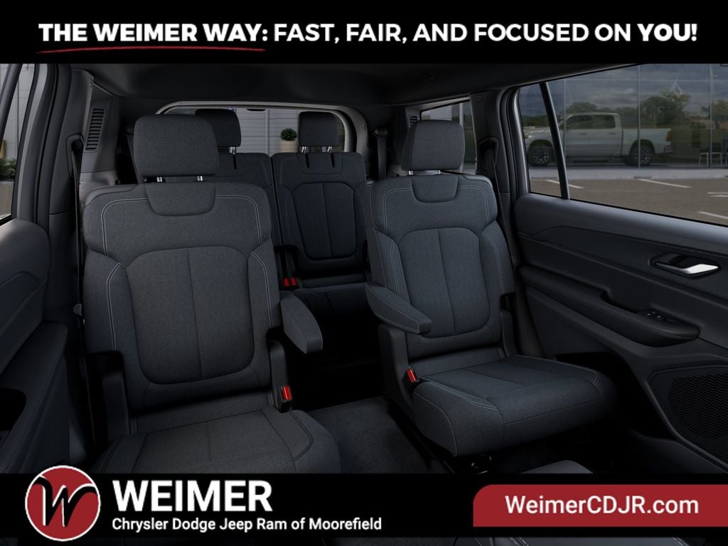 New 2026 Jeep Grand Cherokee L Laredo X - photo - 14
