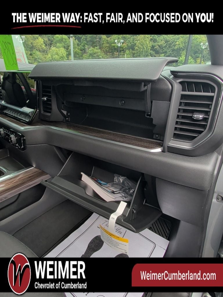 New 2026 Chevrolet Silverado 1500 RST - photo - 17