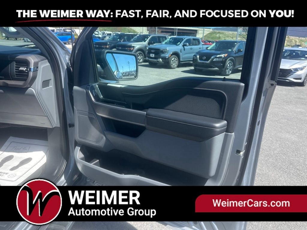 Pre-Owned 2025 Ford F-150 XLT - photo - 47
