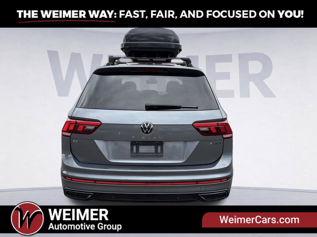 Pre-Owned 2022 Volkswagen Tiguan 2.0T SE R-Line Black - photo - 4