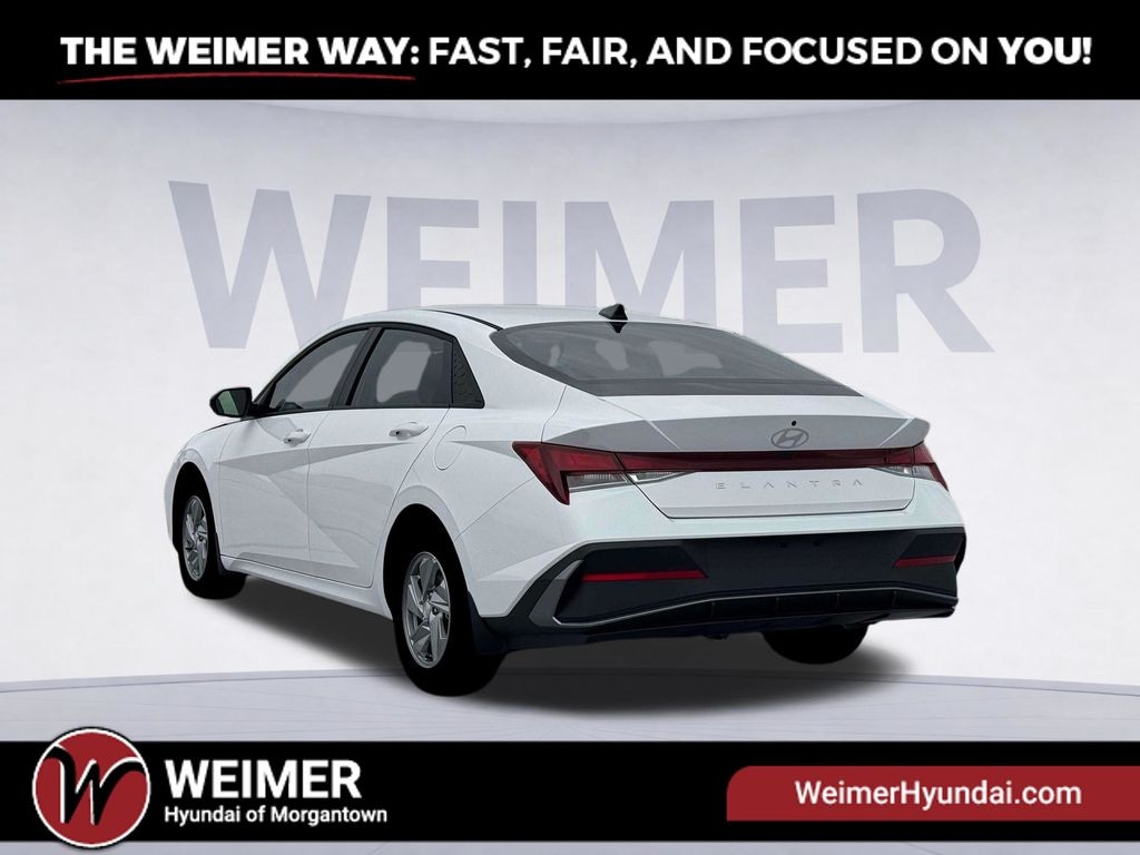 New 2026 Hyundai Elantra SE - photo - 4