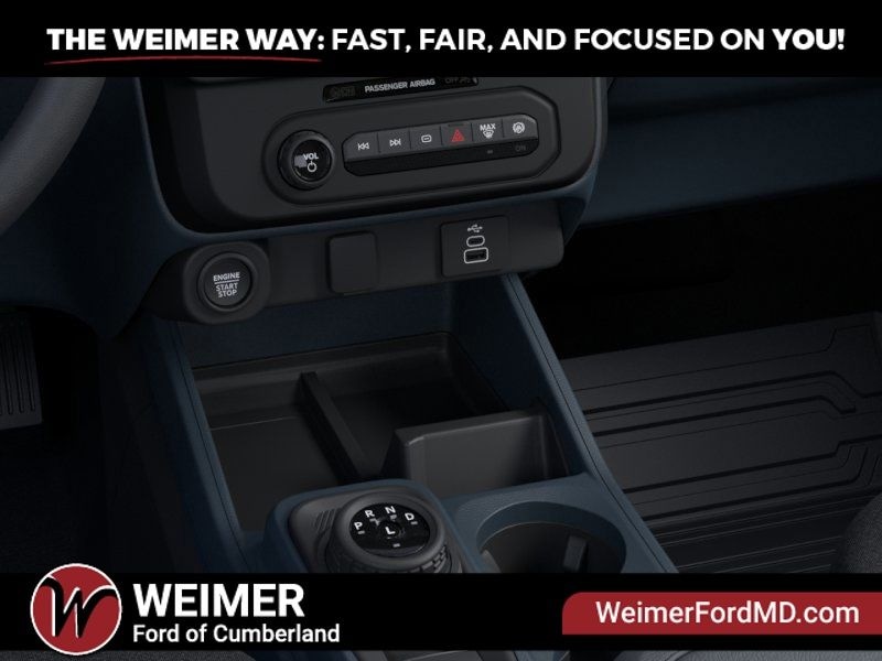 New 2025 Ford Maverick XLT - photo - 15