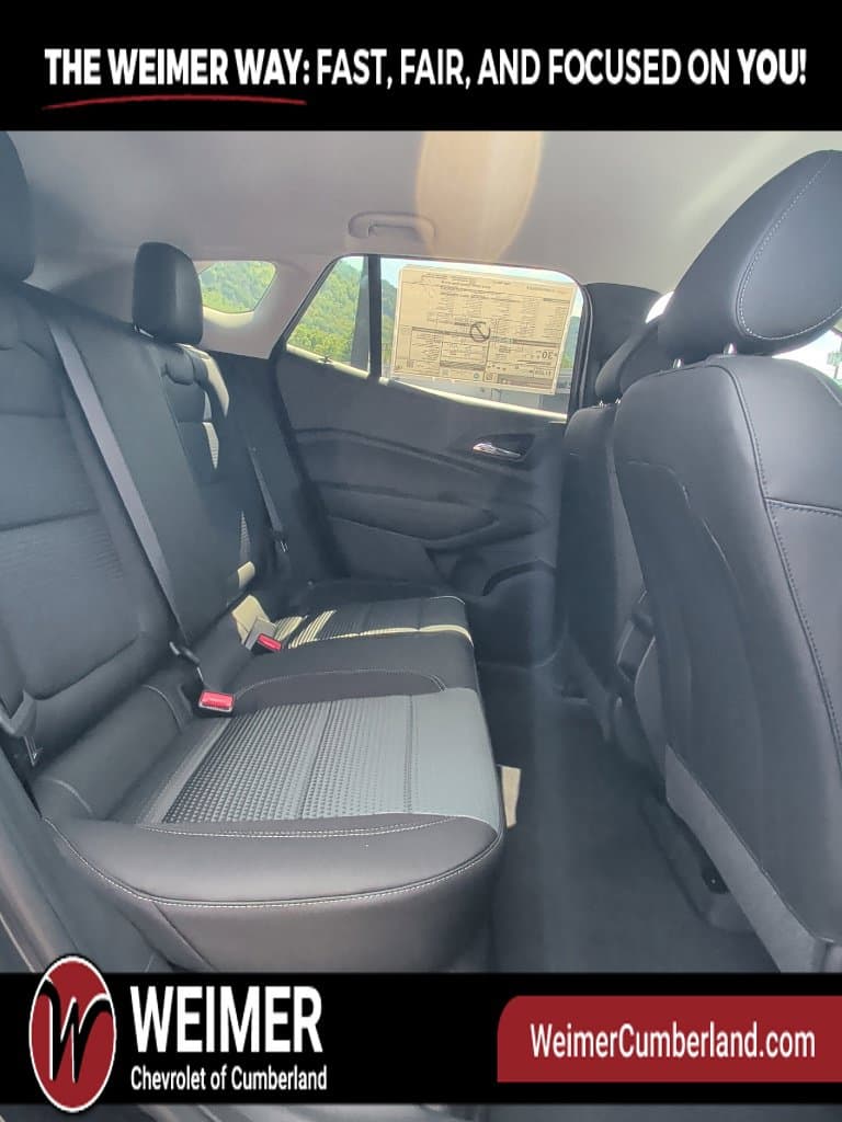 New 2026 Chevrolet Trax LT - photo - 13