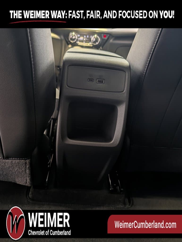 New 2026 Chevrolet Trax LT - photo - 11