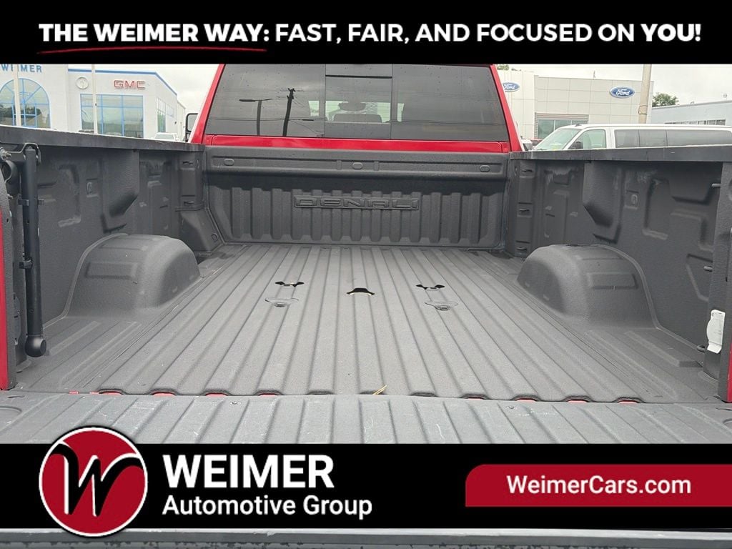 Pre-Owned 2022 GMC Sierra 3500HD Denali - photo - 11