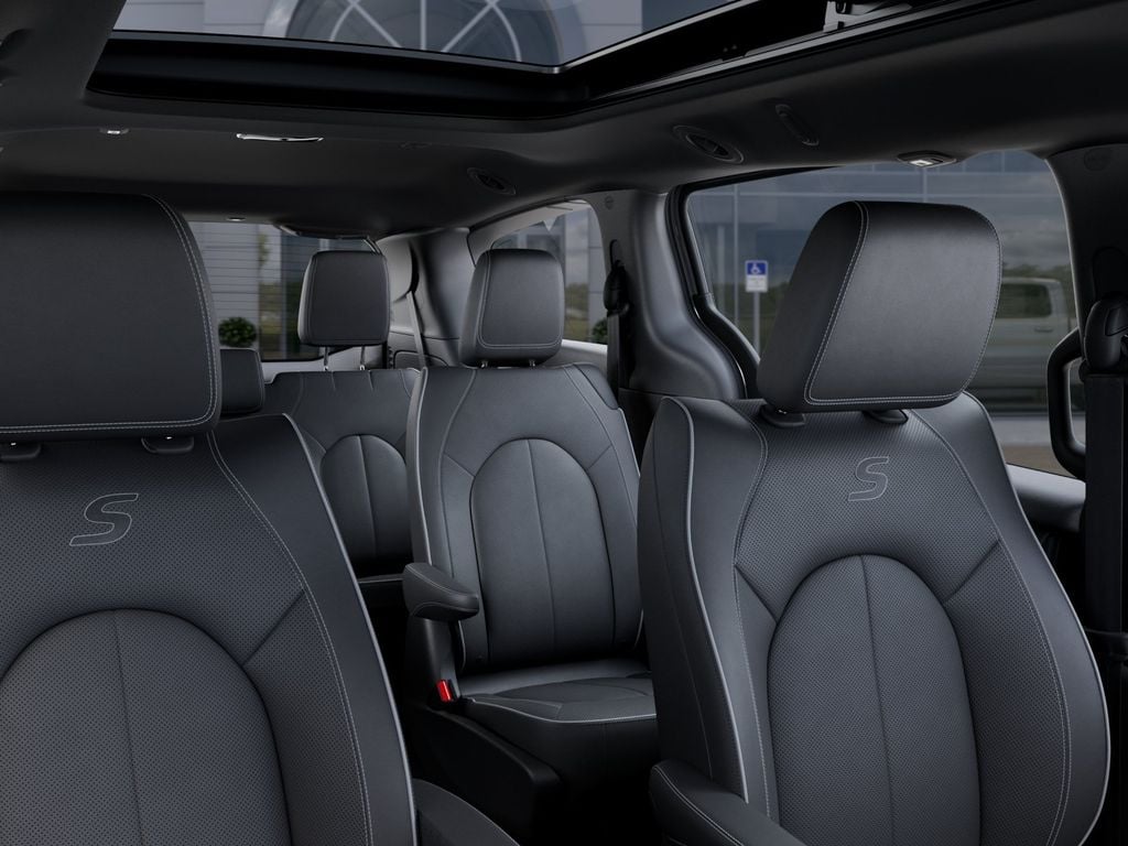 New 2027 Chrysler Pacifica Limited - photo - 25