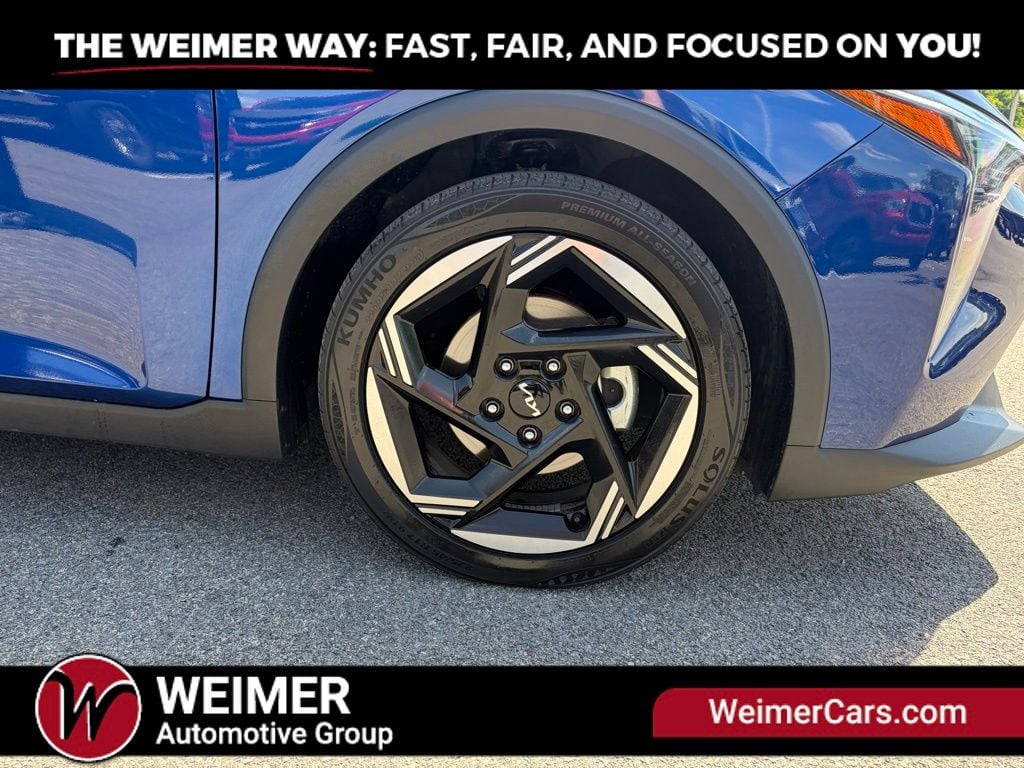 Pre-Owned 2025 Kia K4 EX - photo - 12
