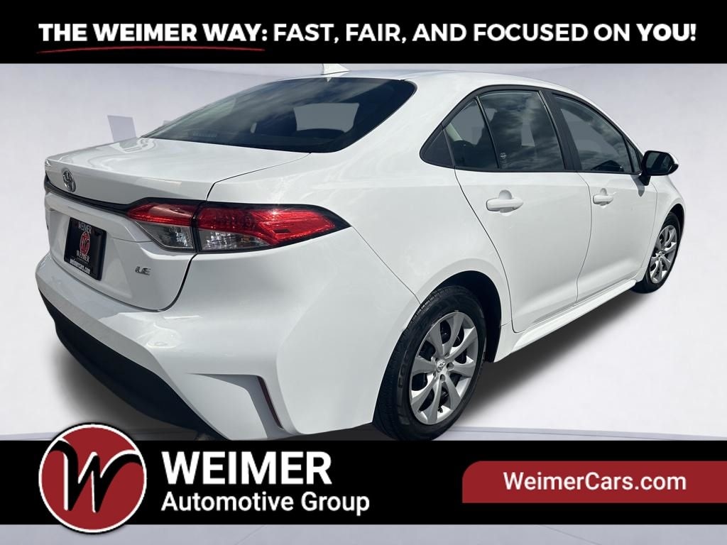Pre-Owned 2023 Toyota Corolla LE - photo - 4