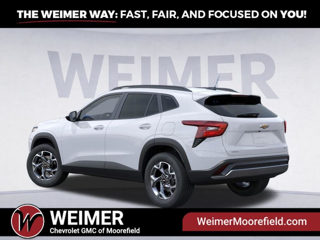 New 2026 Chevrolet Trax LT - photo - 3