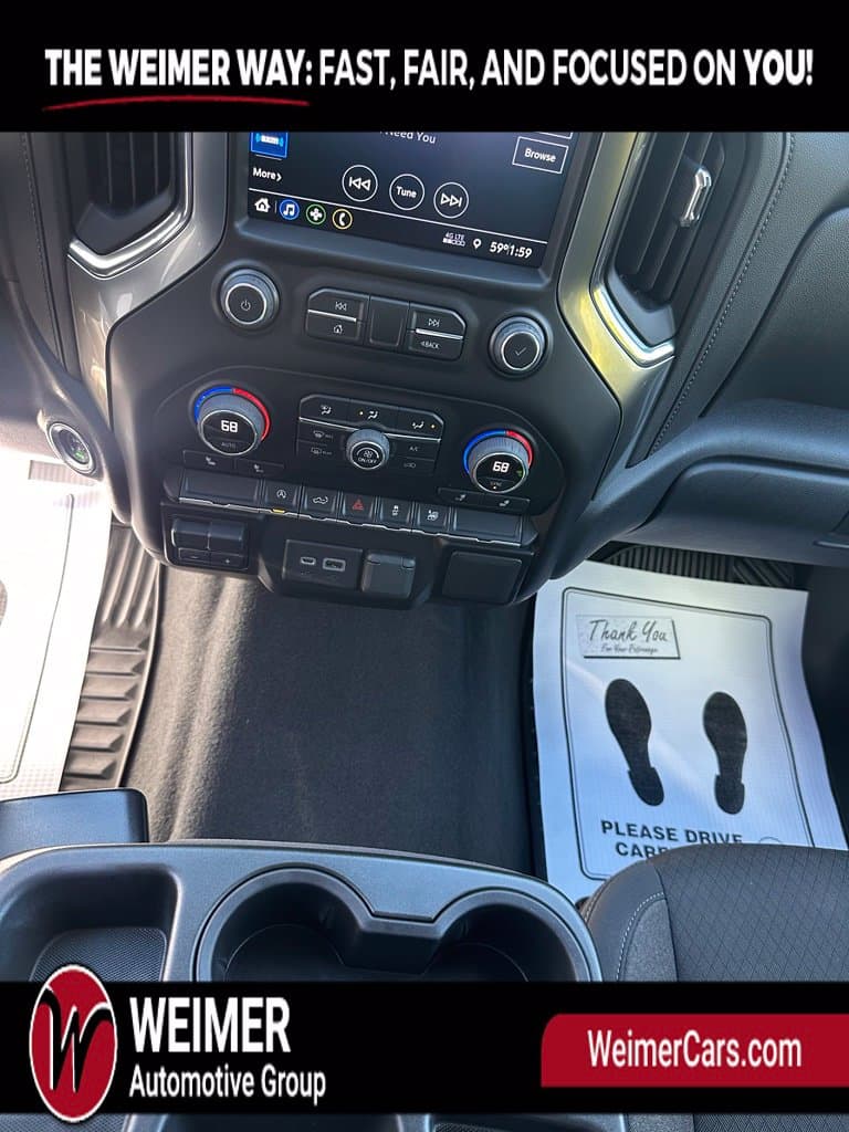 Pre-Owned 2021 Chevrolet Silverado 1500 LT - photo - 17