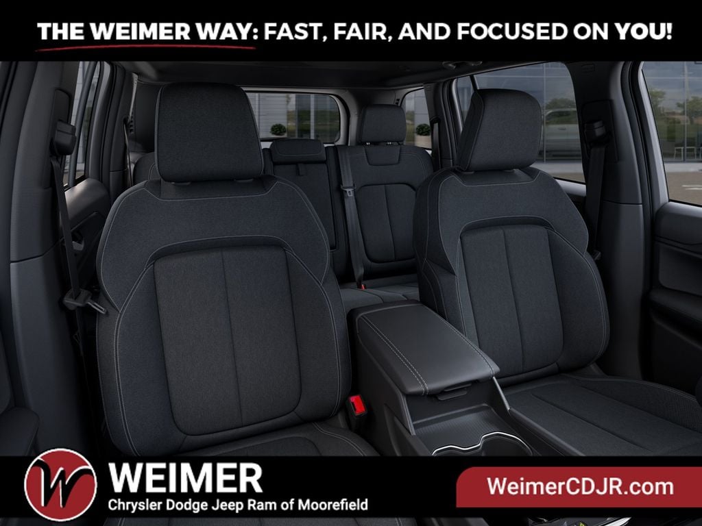 New 2026 Jeep Grand Cherokee Laredo - photo - 15