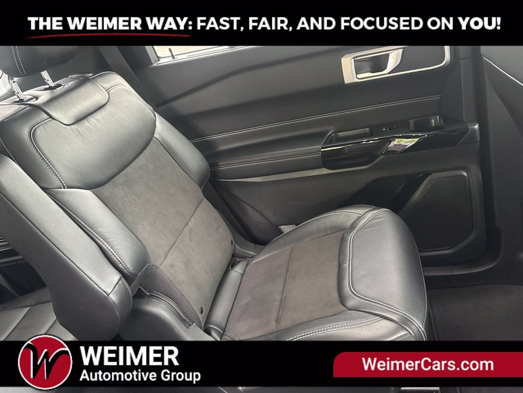 Pre-Owned 2022 Ford Explorer ST - photo - 22