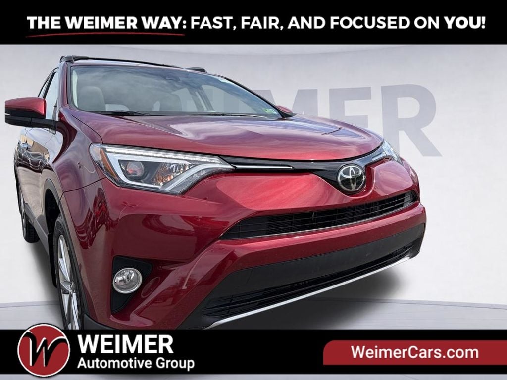 Pre-Owned 2018 Toyota RAV4 Limited - photo - 14