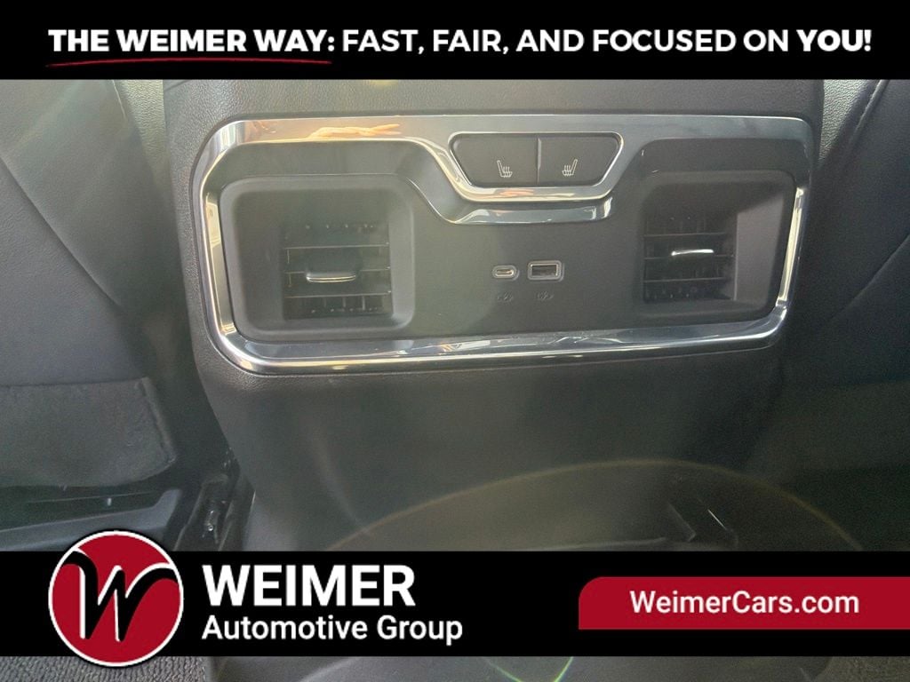 Pre-Owned 2024 Chevrolet Silverado 1500 High Country - photo - 15