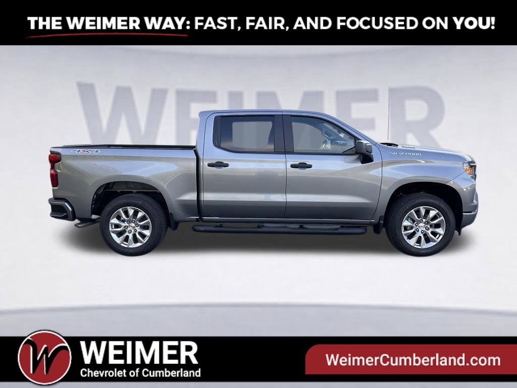 New 2026 Chevrolet Silverado 1500 Custom - photo - 4