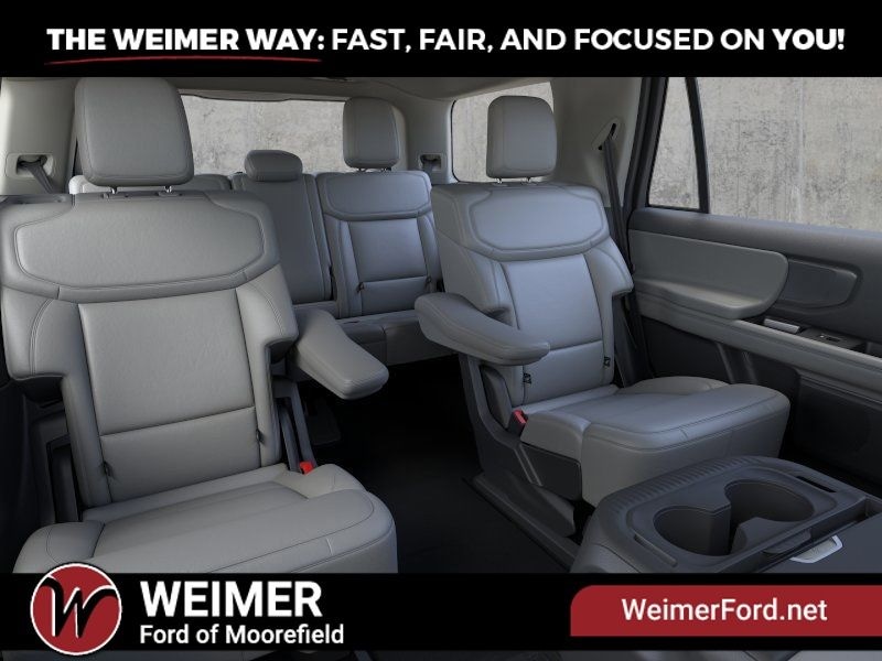 New 2026 Ford Expedition Active - photo - 10