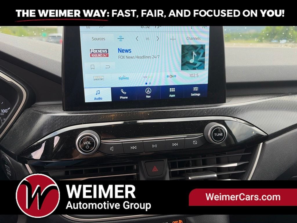 Pre-Owned 2022 Ford Escape SEL - photo - 23