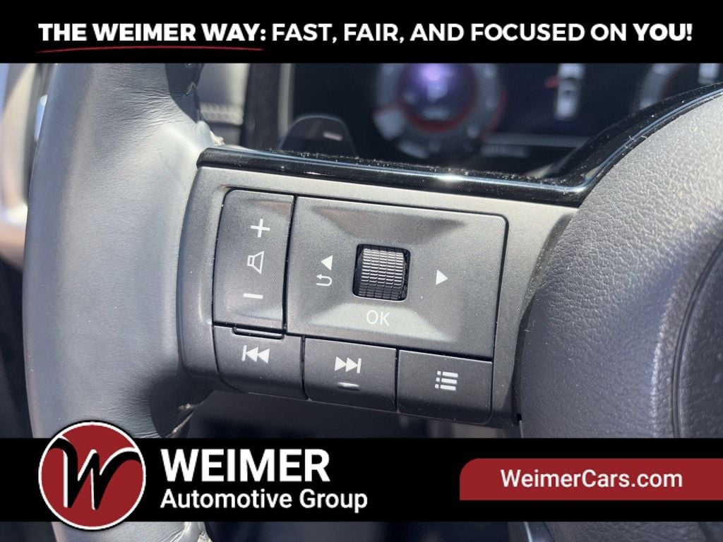 Pre-Owned 2025 Nissan Pathfinder Platinum - photo - 41