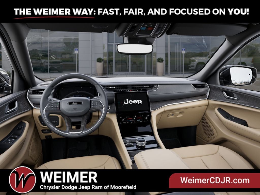 New 2025 Jeep Grand Cherokee L Limited - photo - 13