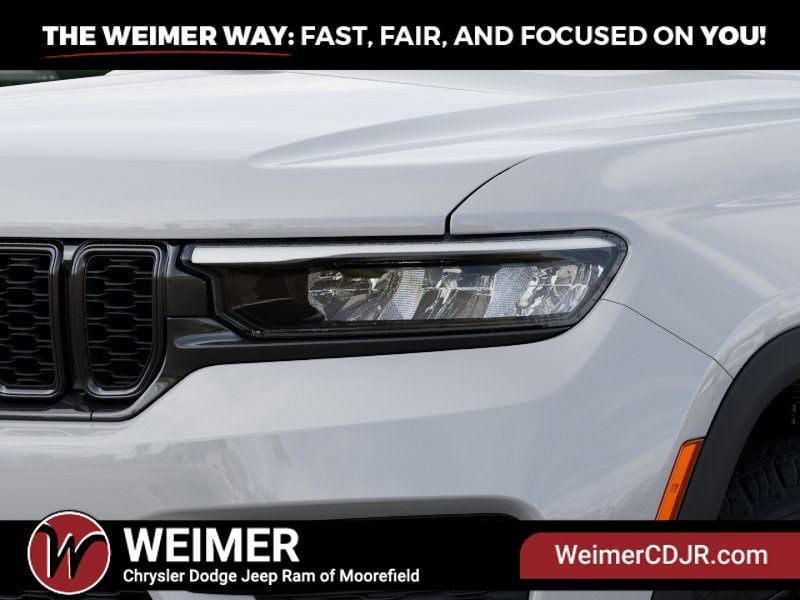 New 2025 Jeep Grand Cherokee Altitude X - photo - 9