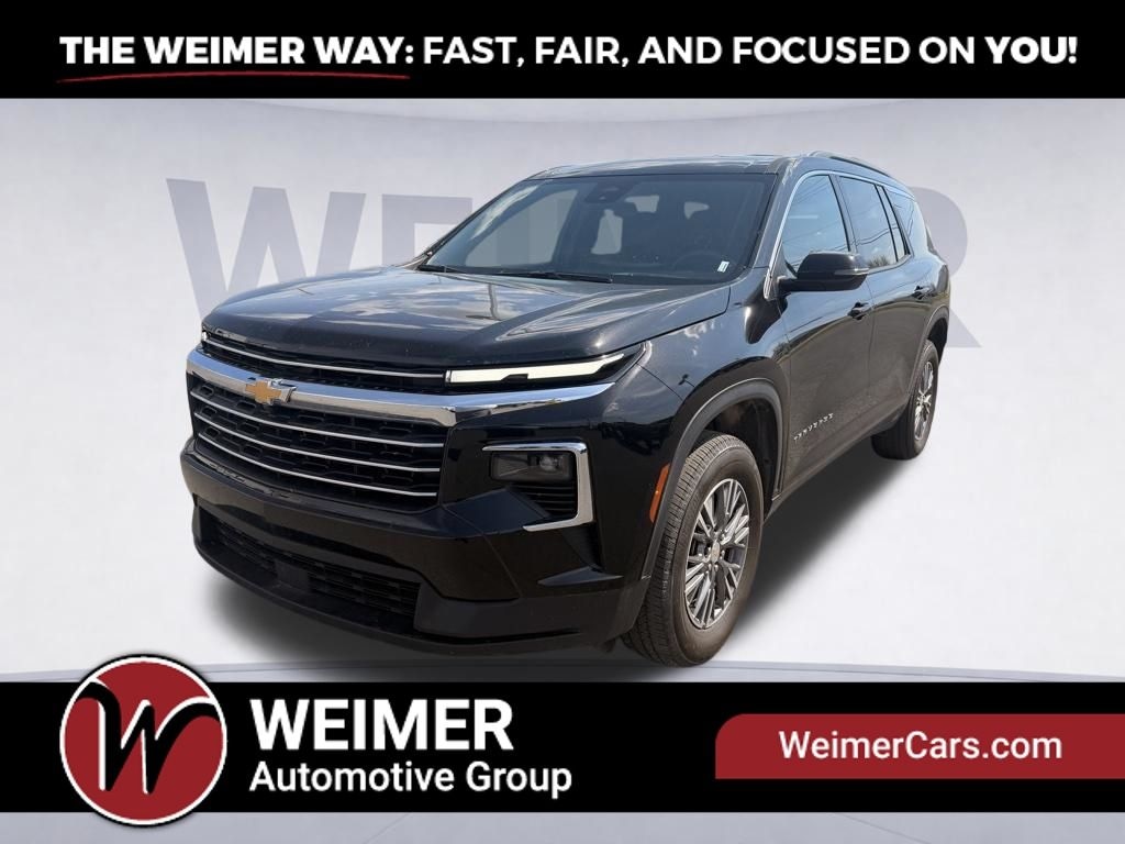 Pre-Owned 2025 Chevrolet Traverse LT - photo - 0