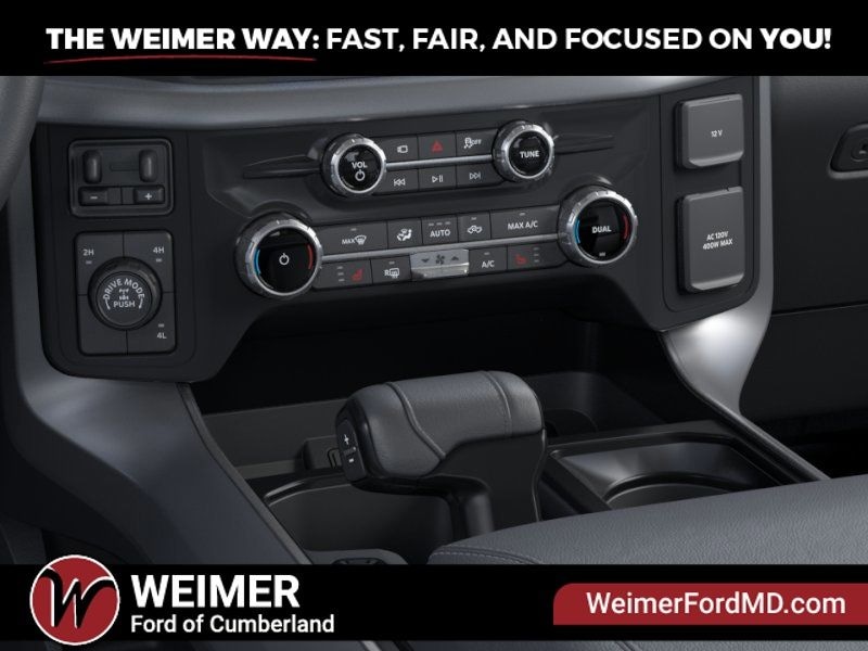 New 2025 Ford F-150 XLT - photo - 14