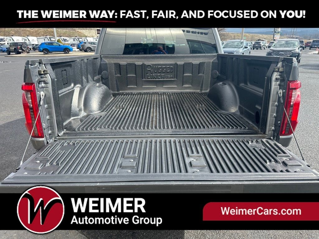 Pre-Owned 2025 Ford F-150 XLT - photo - 32