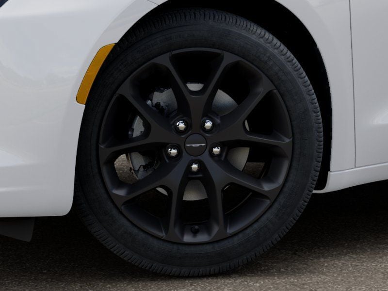 New 2027 Chrysler Pacifica Limited - photo - 7