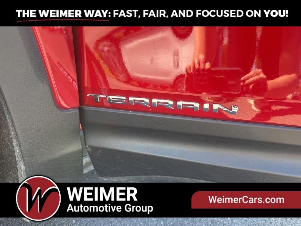 Pre-Owned 2024 GMC Terrain SLE - photo - 25