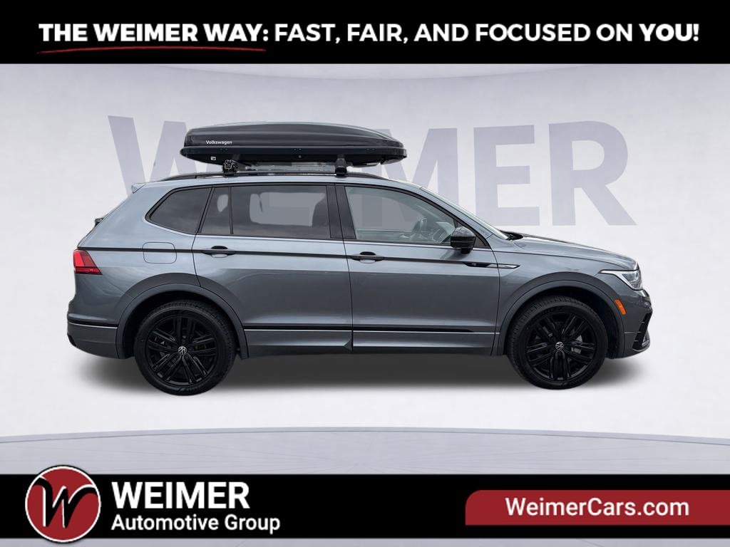 Pre-Owned 2022 Volkswagen Tiguan 2.0T SE R-Line Black - photo - 6