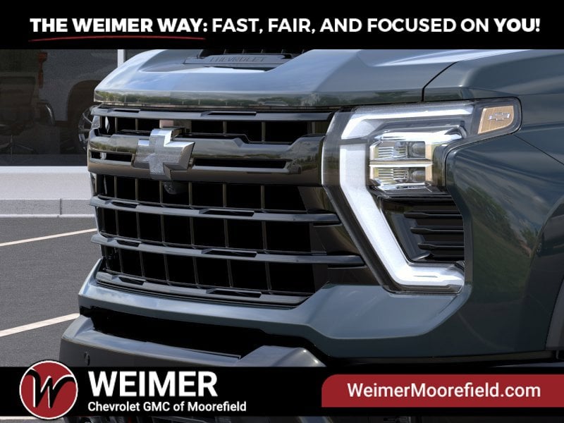 New 2026 Chevrolet Silverado 2500HD LT - photo - 12