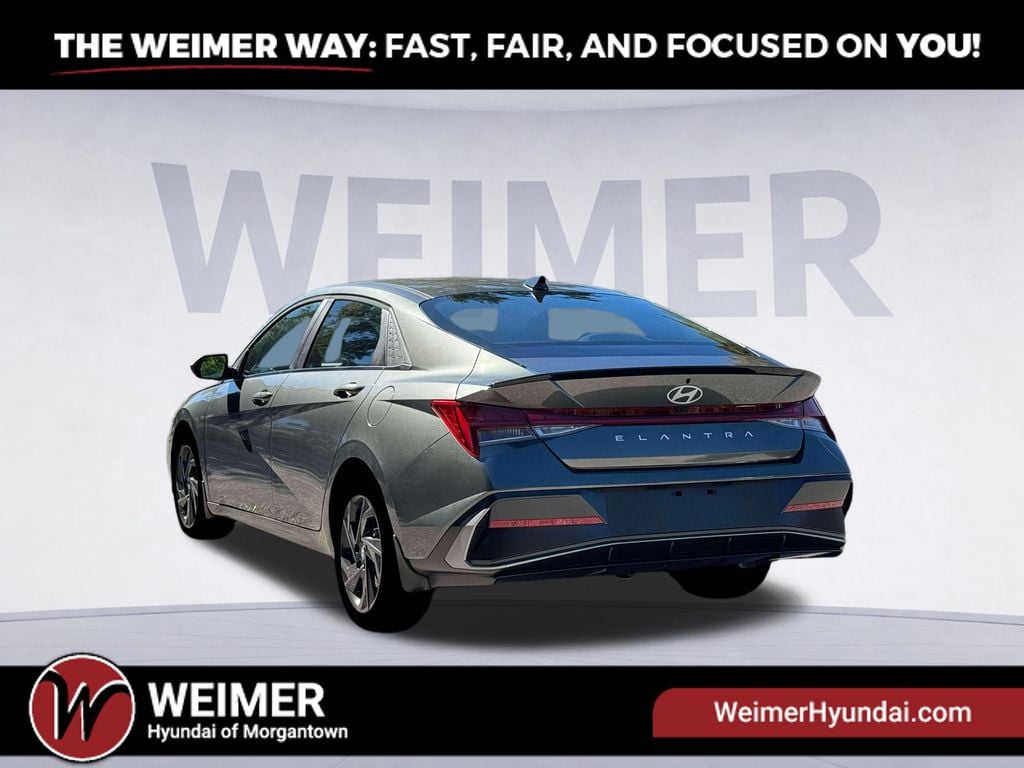 New 2026 Hyundai Elantra SEL Sport - photo - 4