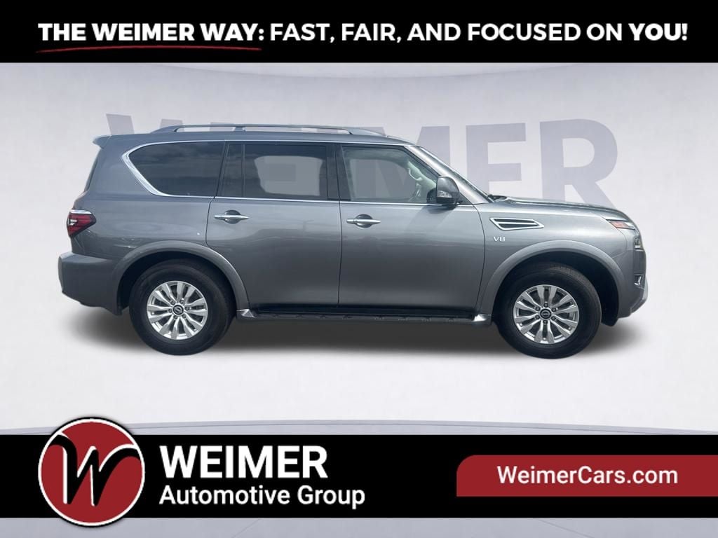 Pre-Owned 2022 Nissan Armada SV - photo - 3