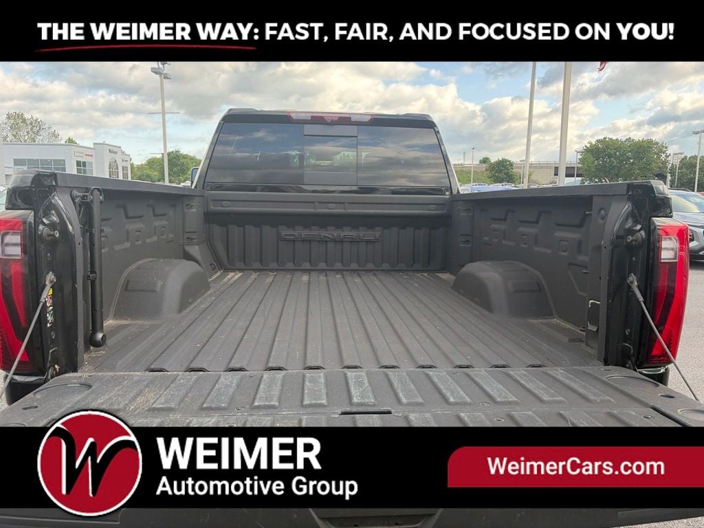 Pre-Owned 2024 GMC Sierra 2500HD Denali - photo - 13