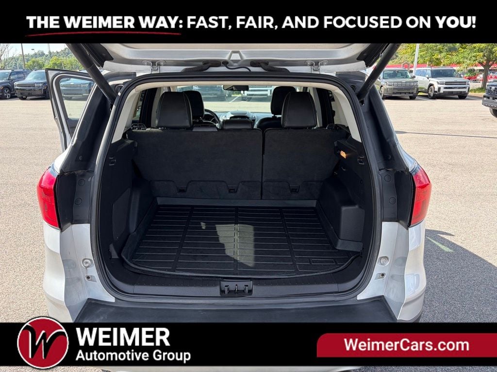 Pre-Owned 2019 Ford Escape Titanium - photo - 33