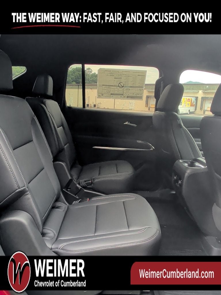New 2026 Chevrolet Traverse LT - photo - 15
