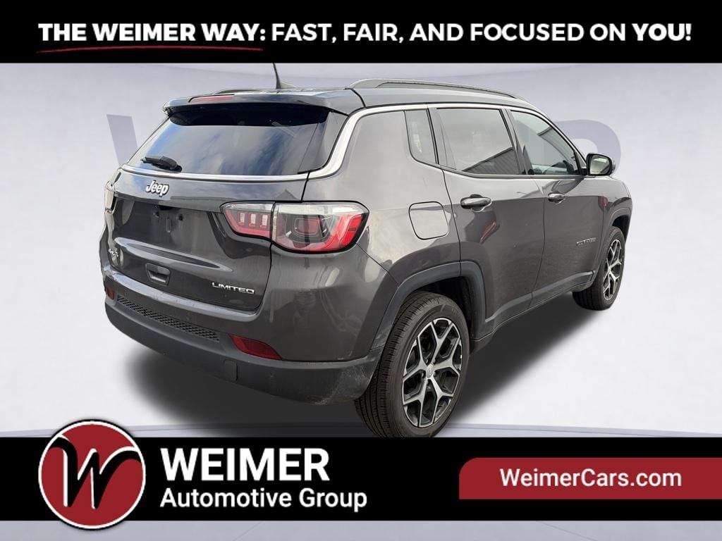 Pre-Owned 2024 Jeep Compass Limited - photo - 3