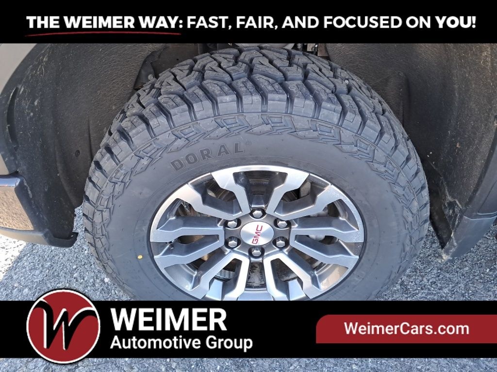 Pre-Owned 2022 GMC Sierra 1500 AT4 - photo - 10