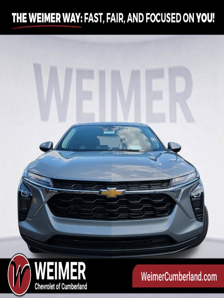 New 2026 Chevrolet Trax LS - photo - 7