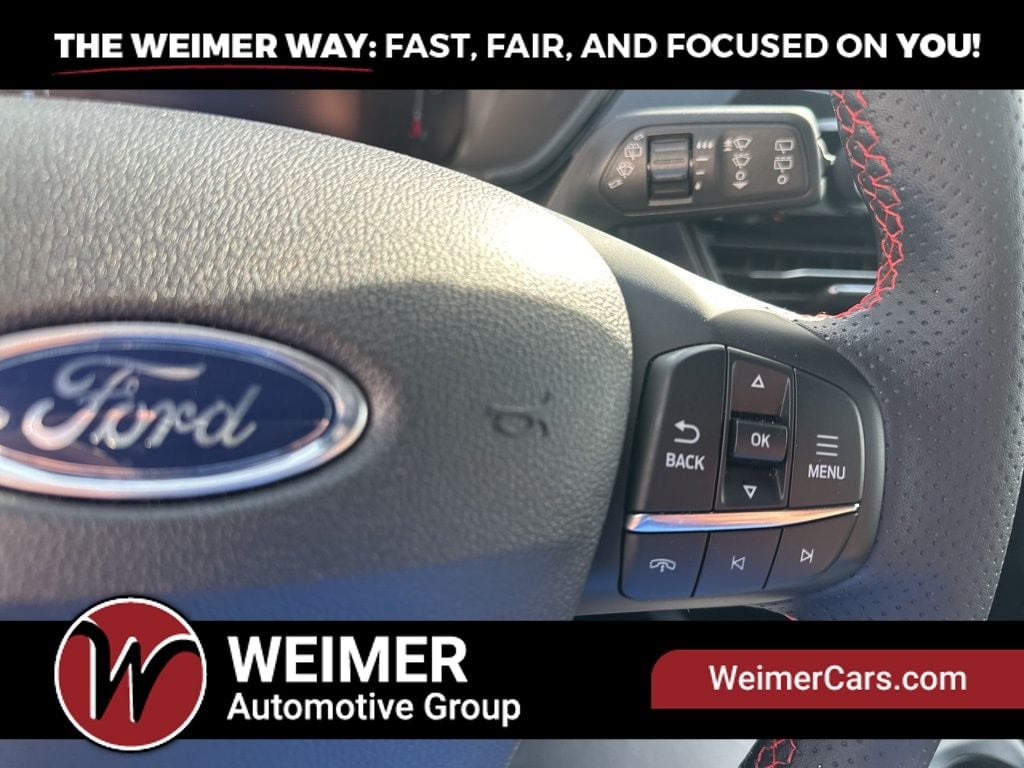 Pre-Owned 2025 Ford Escape ST-Line - photo - 16