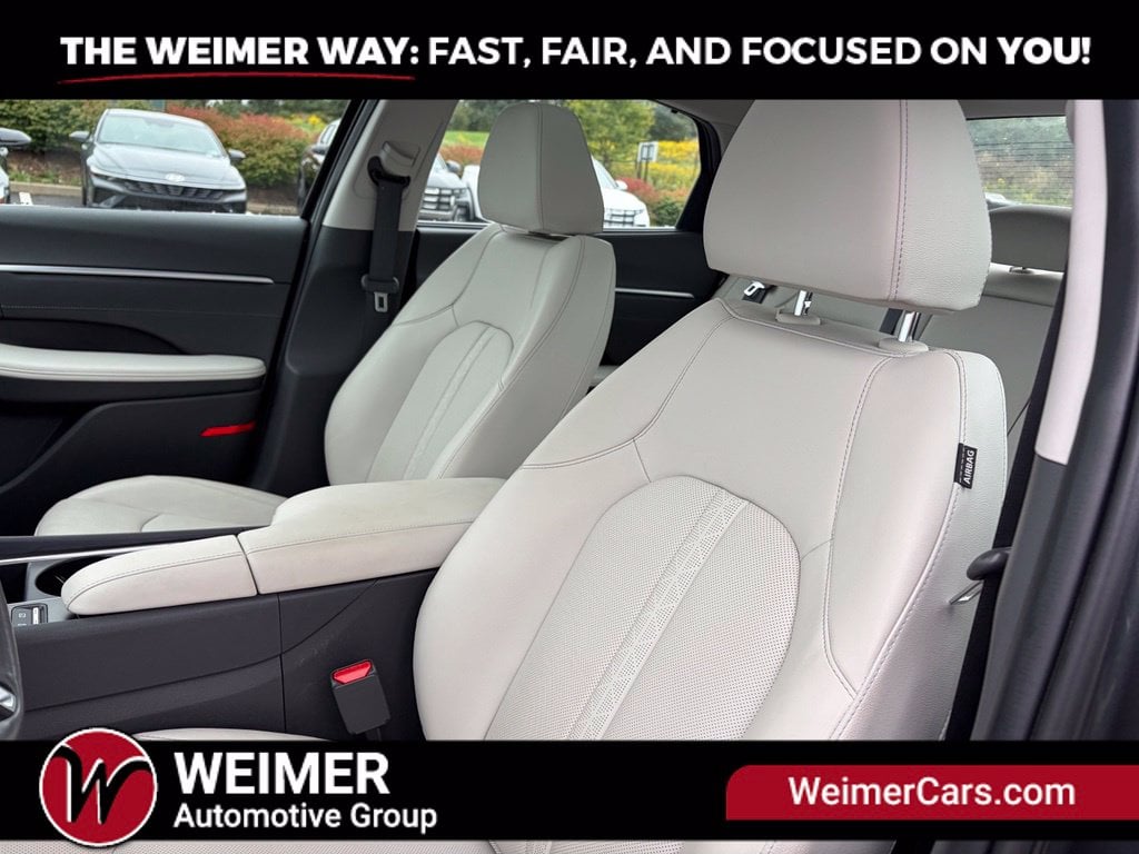 Pre-Owned 2025 Hyundai Sonata Hybrid Limited - photo - 23