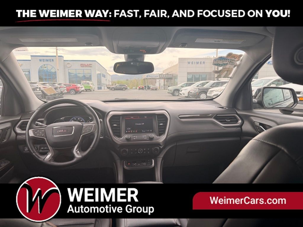 Pre-Owned 2023 GMC Acadia AT4 - photo - 11