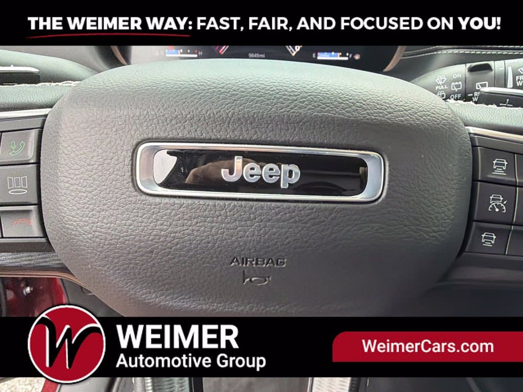 Pre-Owned 2025 Jeep Grand Cherokee L Laredo - photo - 42